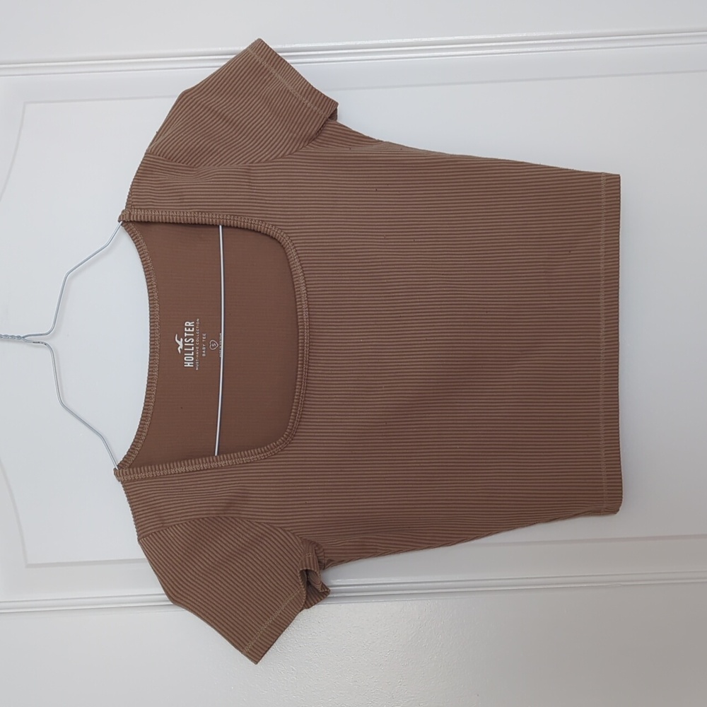 Hollister Ribbed Square-Neck Baby Tee - Small